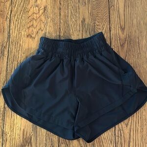 Lululemon Track That High-Rise Lined Shorts 3” rise black size 4